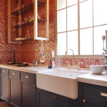 Livening up kitchen walls
