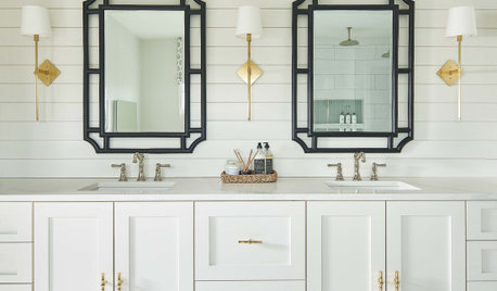 Bathroom of the Week: Light and Airy With Coastal Influences