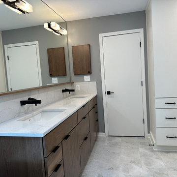 Master Bath 2023