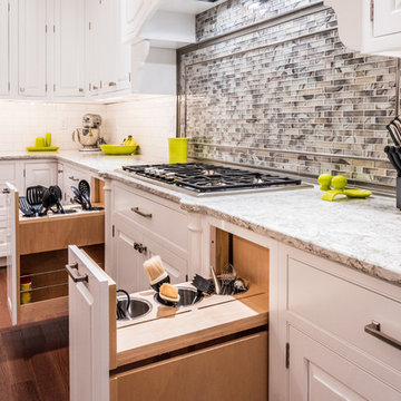 Custom Kitchen Features