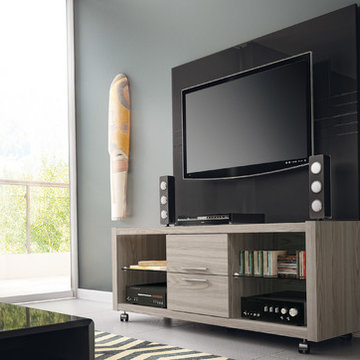 Belvedere TV Stand