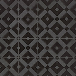 The Focused - Sleek Black - Products