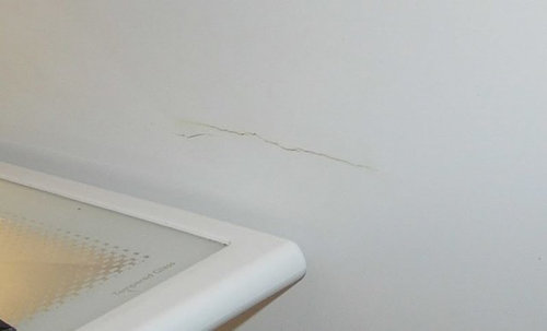 samsung refrigerator plastic cracking