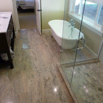 Silver 12x24 Vein Cut Travertine Master Bath & Silver Tumbled Mosaic Shower Pan