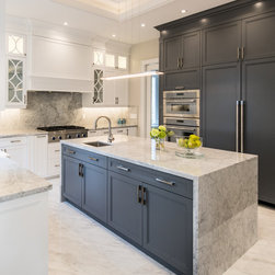 Transitional kitchen  5 - Products