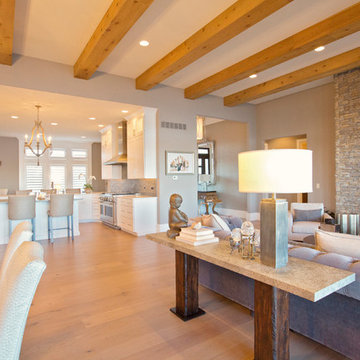 Contemporary Luxe on the Lake