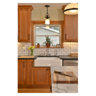 Lakewood Kitchen - Traditional - Cleveland - by Artistic Renovations of ...
