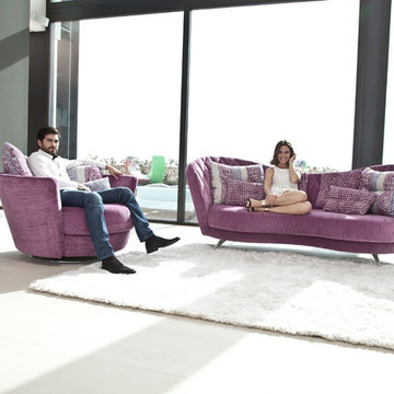 Josephine Chick Modern Sofa by Famaliving California