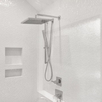 Maple Glade - Master Bathroom