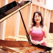 Yoko Takeuchi's photo