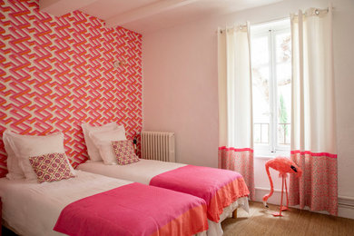 Cette photo montre une chambre.