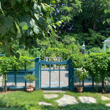 Vegetable & Herb Gardens