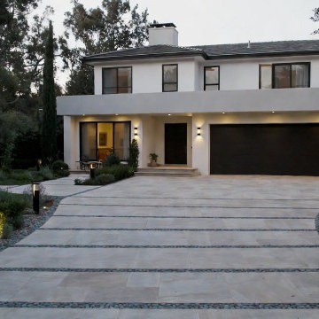 Custom Driveway /w Permeable