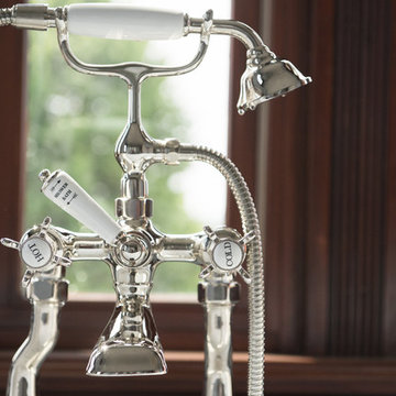 Bathroom / Willow Street