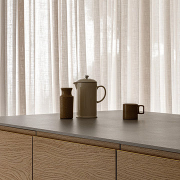 PROFILE in Natural Oak