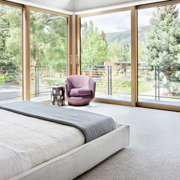 West End: Bedroom