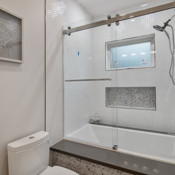 Kid's bathroom