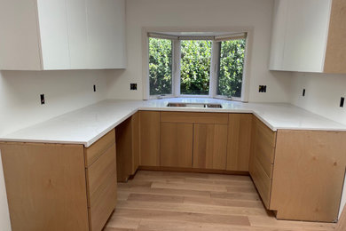 Laundry room - laundry room idea in San Francisco