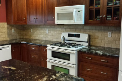 Inspiration for a craftsman kitchen remodel in Orange County