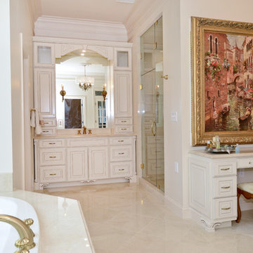 Charming Well-Illuminated Bathroom in Nokesville, Va