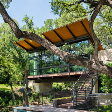 San Antonio Home with Walnut & White Oak Details