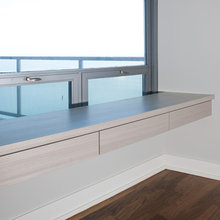 Built In Desk