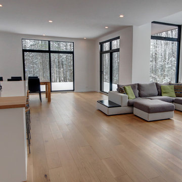 Clear | White Oak Select Natural | Lower Canada Collection - St Francois Series