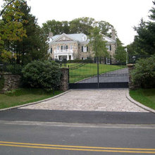 Driveway Entrance