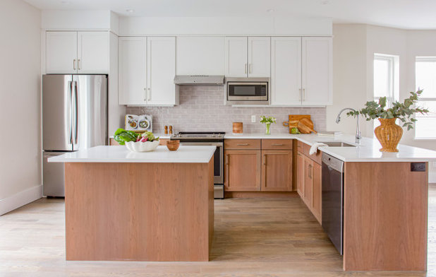 Transitional Kitchen by Riemer Kitchens & Fine Cabinetry