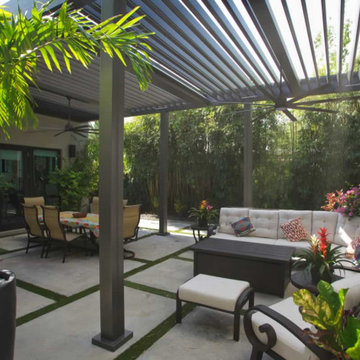 Residential: A Louvered Roof Pergola Fit for An Artist