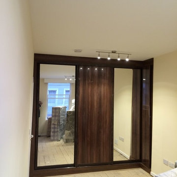 Earls court Bedroom 01