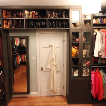 Before and After Pictures of Master Closet with Island