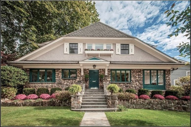 Home design - craftsman home design idea in New York