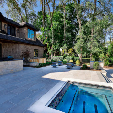 Custom Pool, Spa & Outdoor Living Space - Arlington Heights, IL