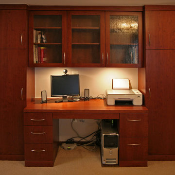 Custom Built-in Hardwood Home Office
