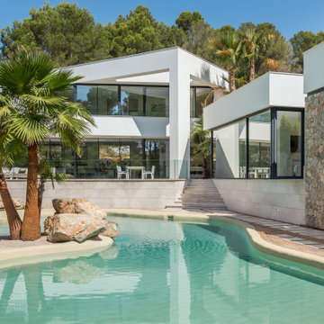 Modern Villa in Son Vida, Mallorca with beach Pool