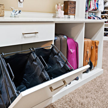 Custom Travel Closet
