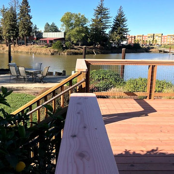 Redwood Deck with Hog Wire Fencing