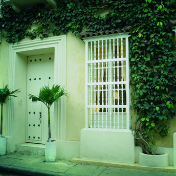 The Colorful Abodes of Cartagena