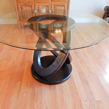 Olympic Ring Oak Round Kitchen Table with 48 Inch Glass Top