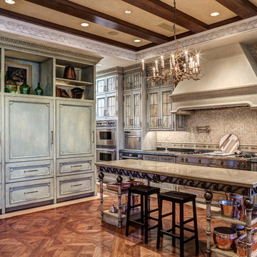 The Vintage Club Custom Kitchen