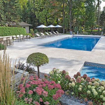 POOLSIDE POSH