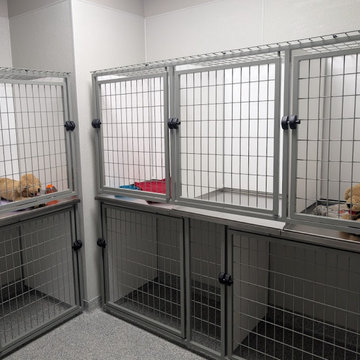 Stackable Kennel Options
