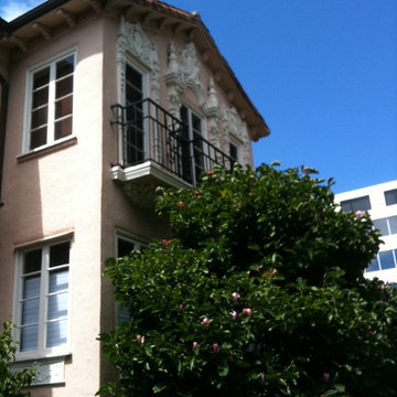 1920 Baywood Beauty: Staged with Feng Shui to Sell!