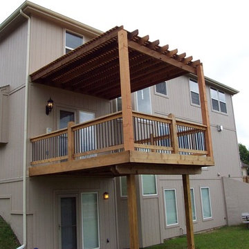 El-Scari - Cedar Deck with Pergola.