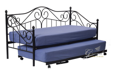 Joseph Metal Day Bed with Trundle in Black