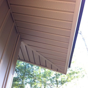Vinyl/ Board & Batten