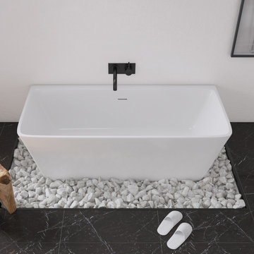 Motril 67" x 29" Soaking Bathtub in White Finish