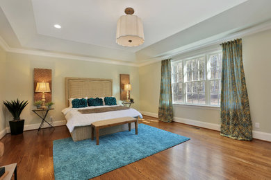 Inspiration for a timeless bedroom remodel in Richmond