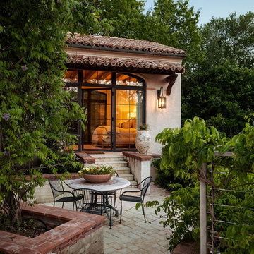 Mediterranean Patio